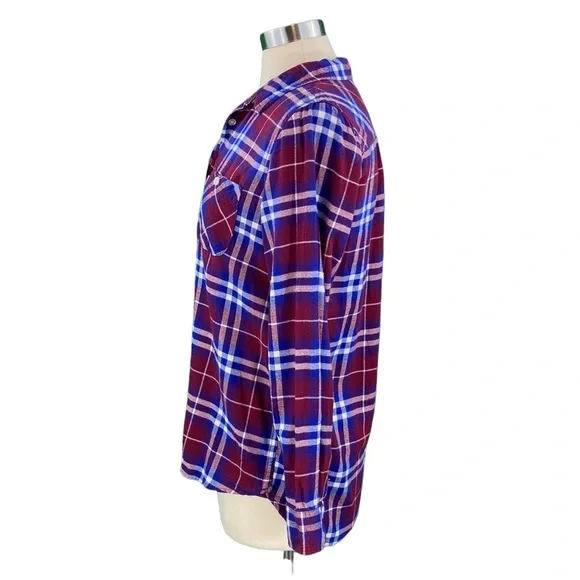 Levi’s Classic Red & Blue Plaid Flannel Button Down Shirt - Picture 10 of 14